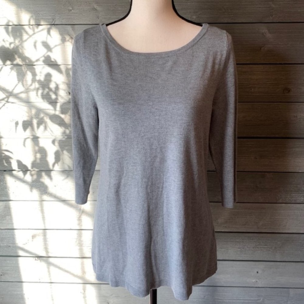 WHBM gray sweater split back flyaway size medium